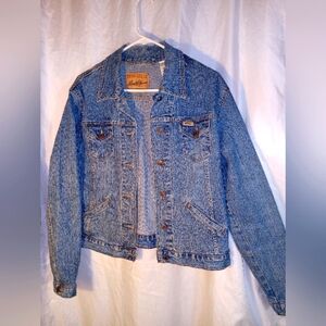 Levi Strauss Signature women's blue Jean jacket Med. No wear